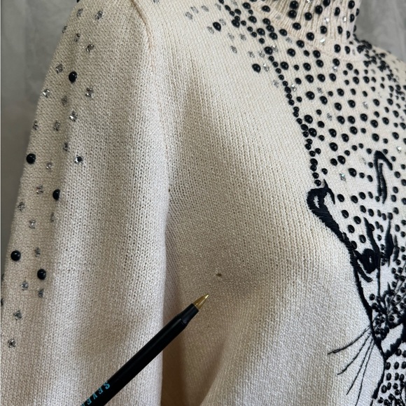 Vintage Antonella Preve Beaded Leopard Sweater Rhinestone Embellished Size Small - Picture 12 of 14